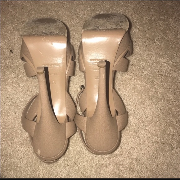 YVES SAINT LAURENT NUDE HEELS - Picture 3 of 3